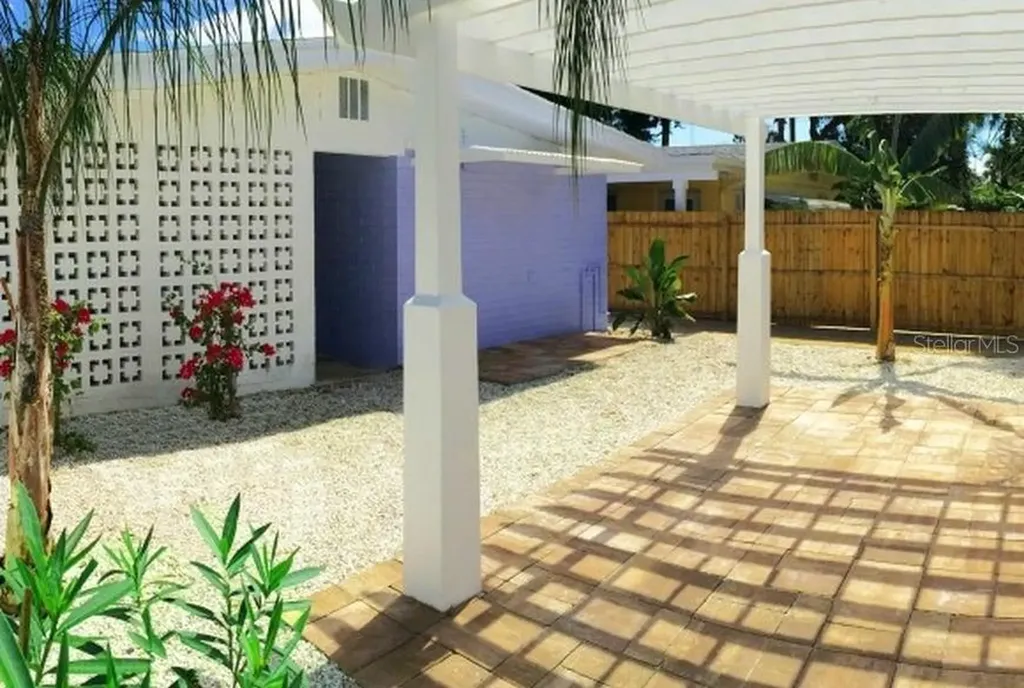 801 E 2nd Avenue New Smyrna Beach FL 32169