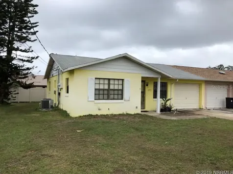 27 Kingfisher Lane Edgewater FL 32141