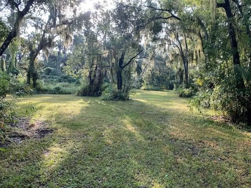 351 Palm Avenue Oak Hill FL 32759