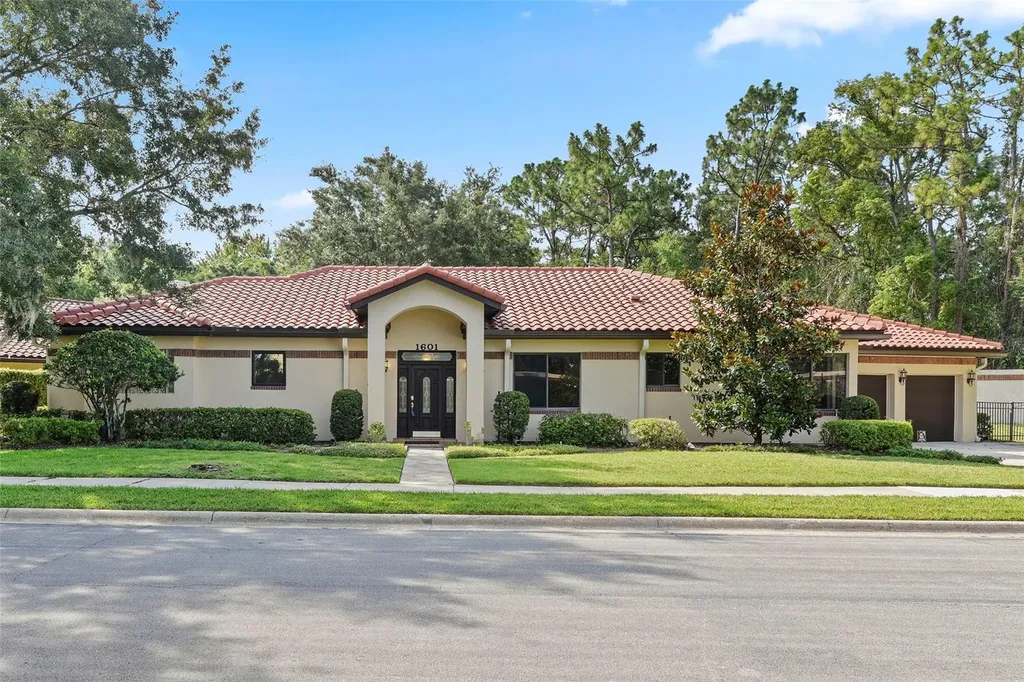 1601 Glen Eagles Way Orlando FL 32804