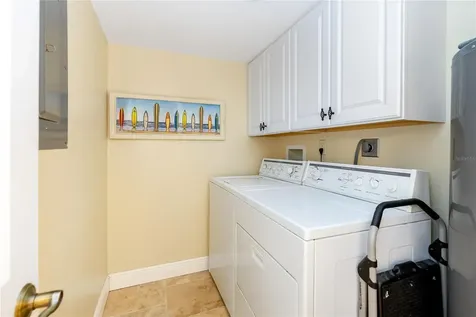 4139 S. Atlantic Avenue New Smyrna Beach FL 32169