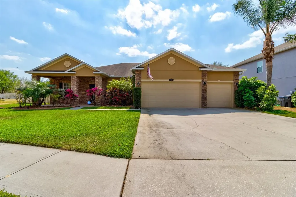 620 L M Davey Lane Titusville FL 32780