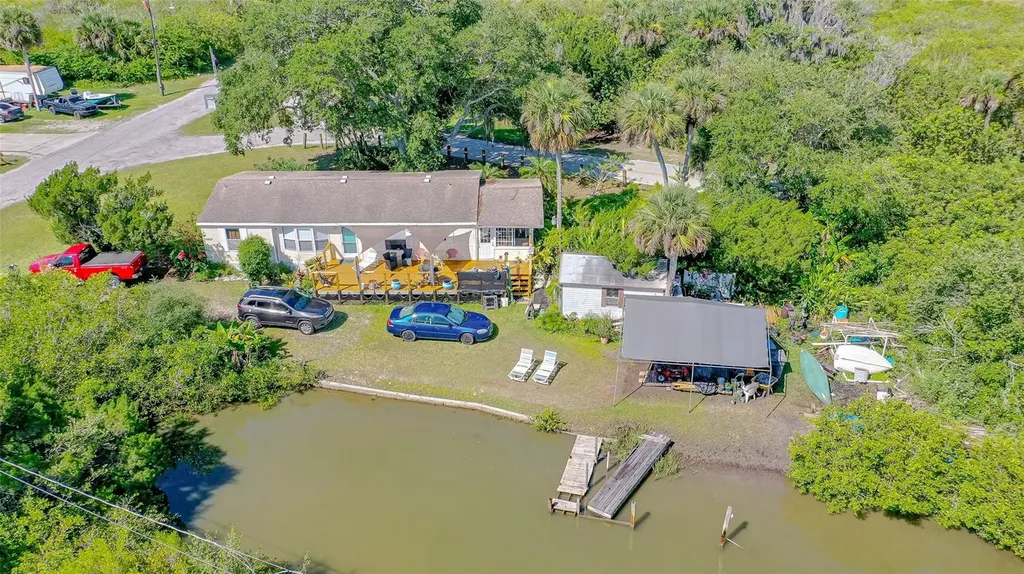 416 E Halifax Avenue Oak Hill FL 32759