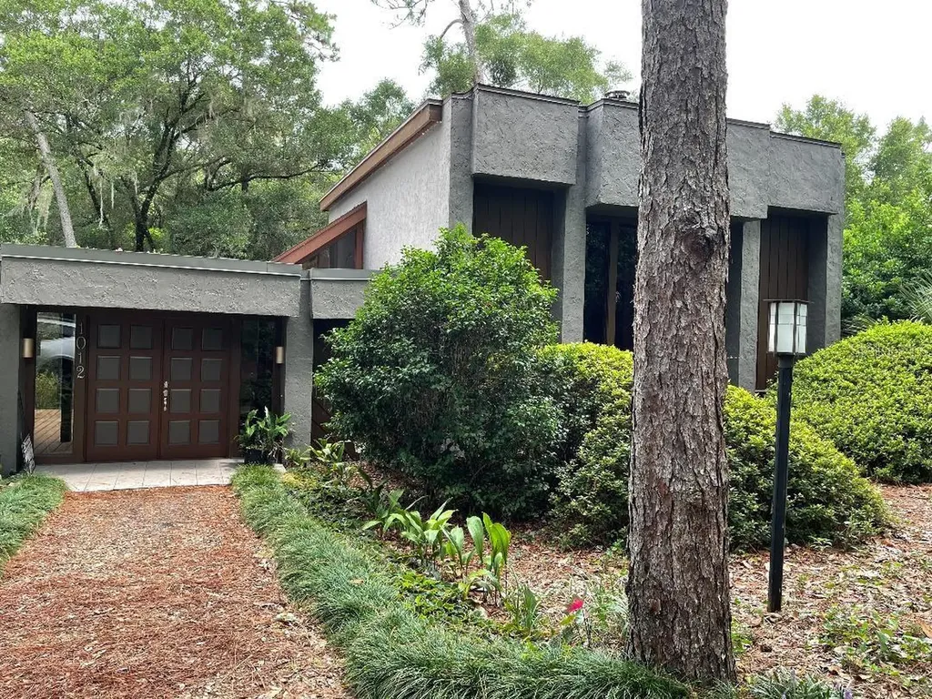 1012 Valley Forge Road Deland FL 32720