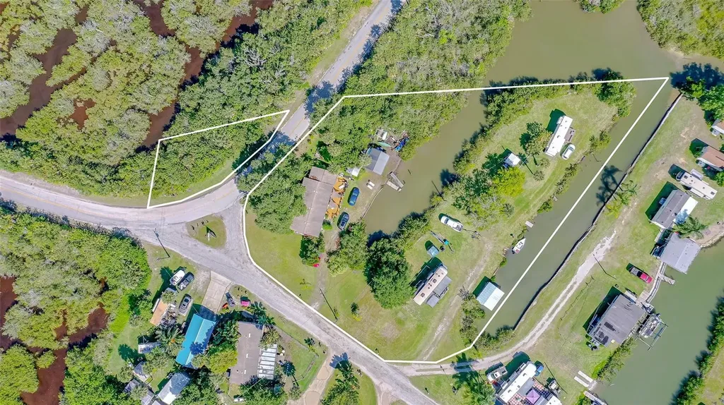 416 E Halifax Avenue Oak Hill FL 32759