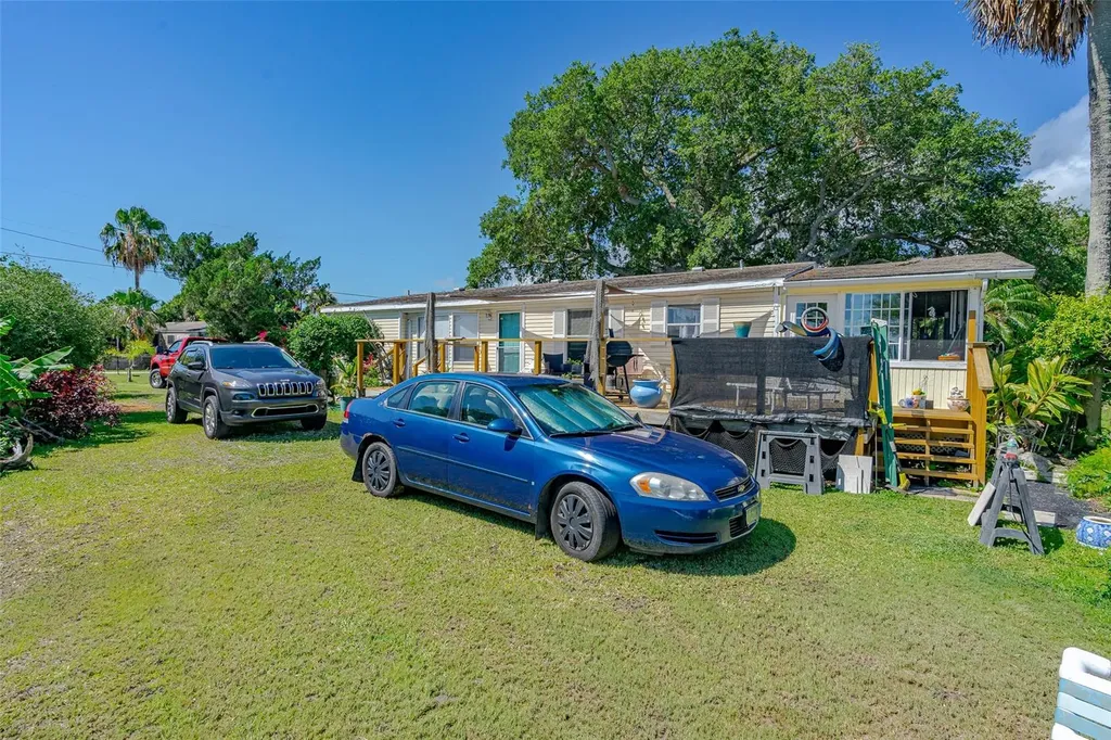 416 E Halifax Avenue Oak Hill FL 32759