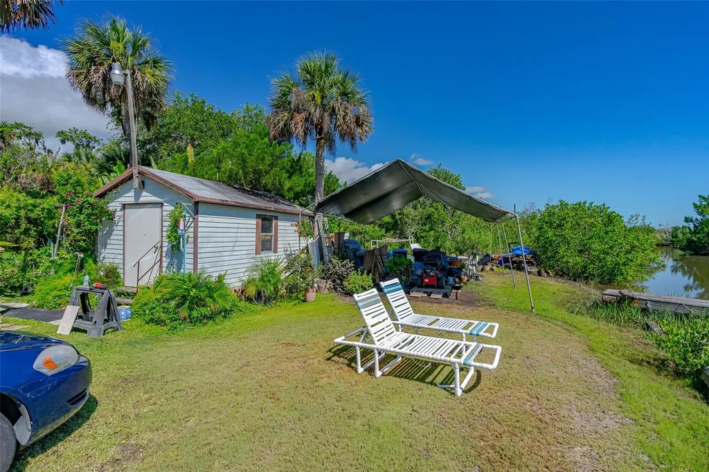 416 E Halifax Avenue Oak Hill FL 32759