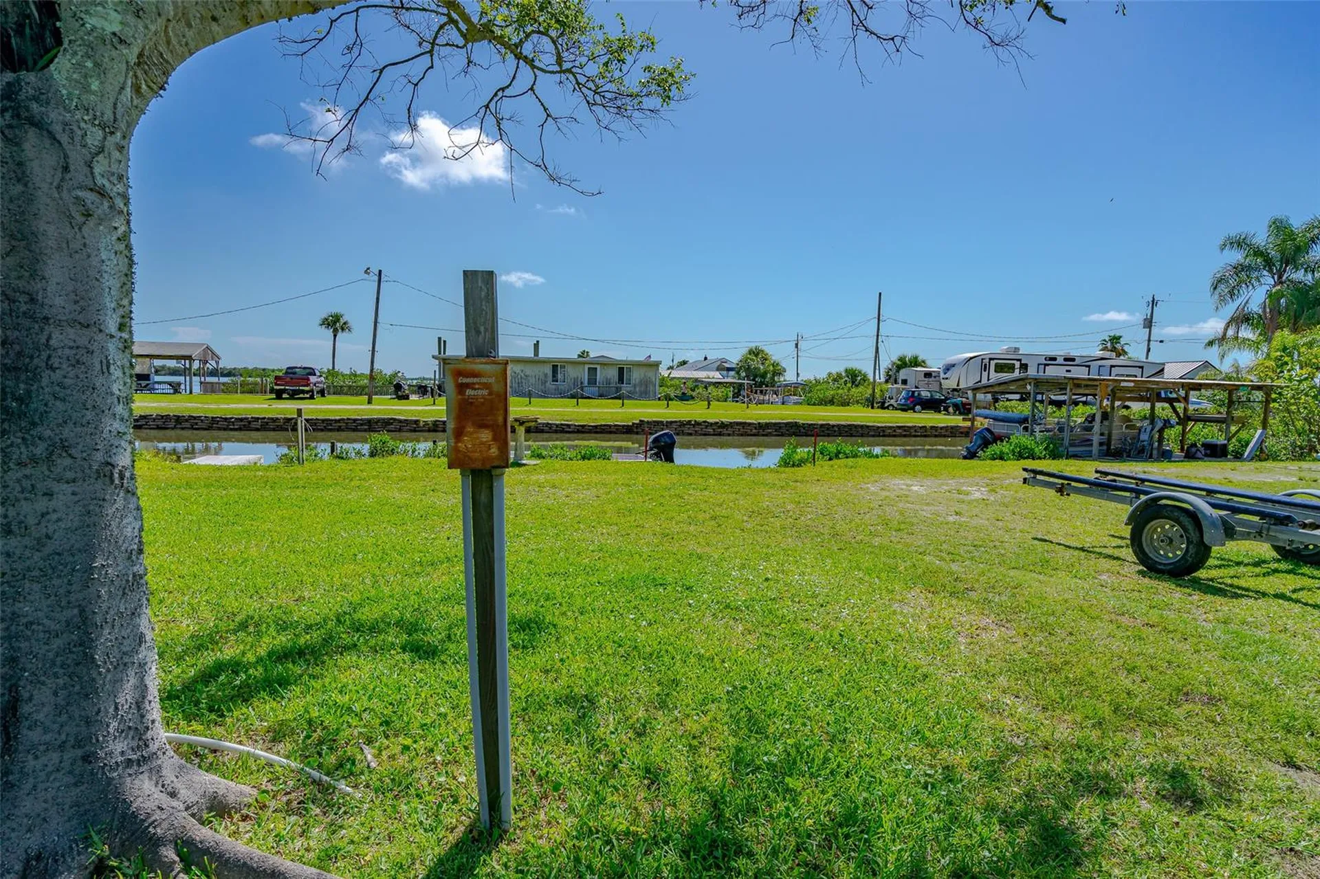 416 E Halifax Avenue Oak Hill FL 32759