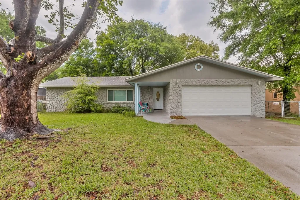 737 Tumblebrook Drive Port Orange FL 32127