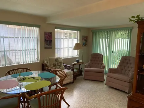 814 E 10th Avenue New Smyrna Beach FL 32169