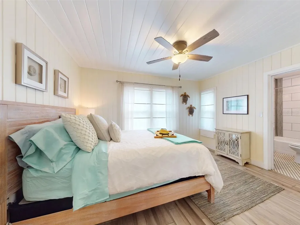1011 Hill Street New Smyrna Beach FL 32169