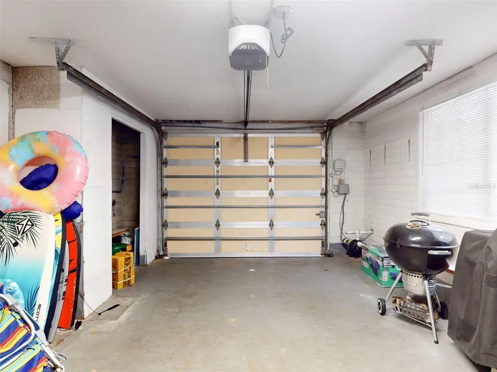 1011 Hill Street New Smyrna Beach FL 32169