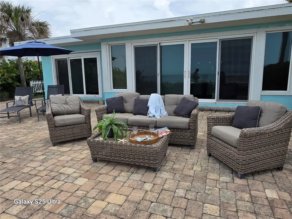 1011 Hill Street New Smyrna Beach FL 32169