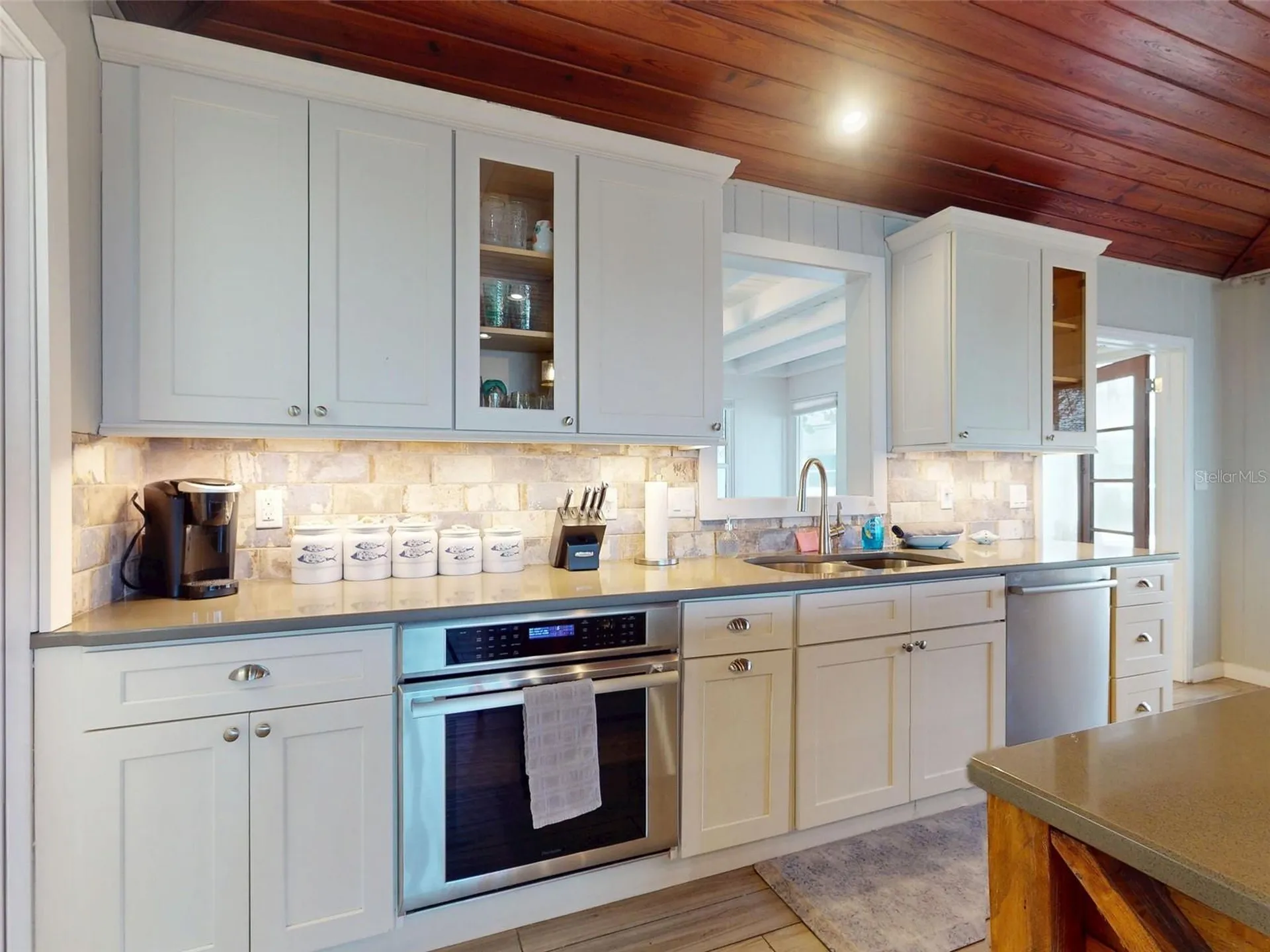 1011 Hill Street New Smyrna Beach FL 32169