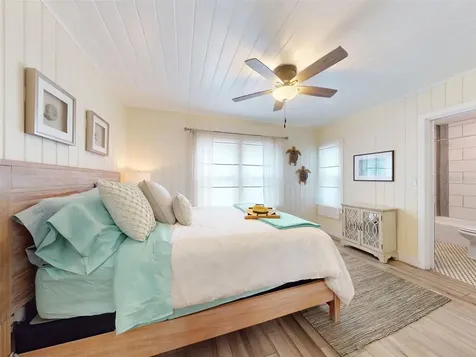 1011 Hill Street New Smyrna Beach FL 32169