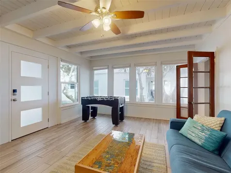 1011 Hill Street New Smyrna Beach FL 32169
