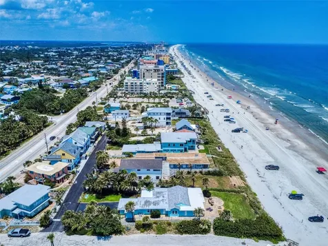 1011 Hill Street New Smyrna Beach FL 32169
