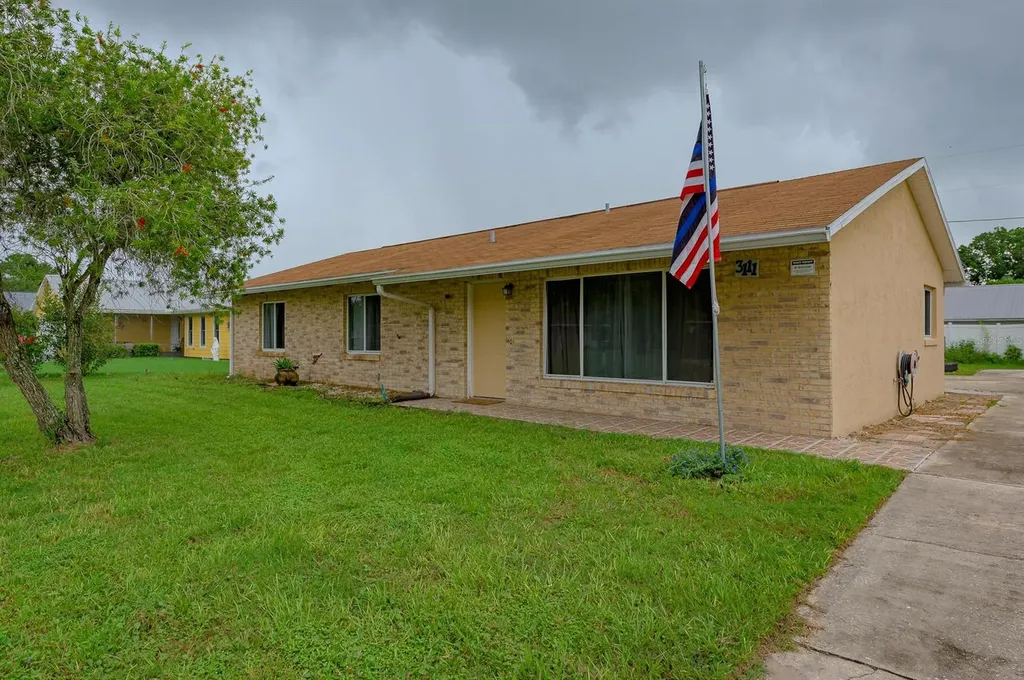 3111 Queen Palm Drive Edgewater FL 32141