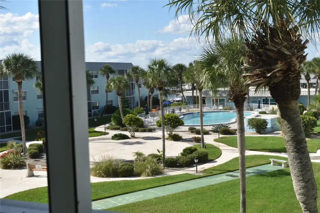 325 N Causeway New Smyrna Beach FL 32169