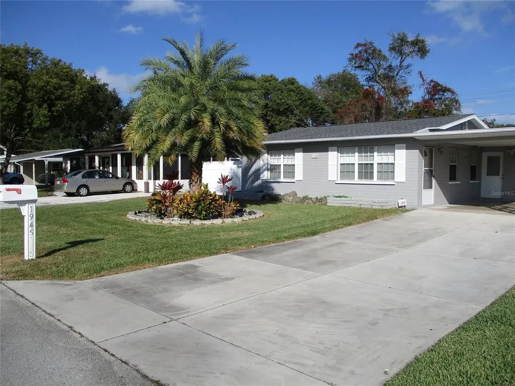 1945 Papaya Drive South Daytona FL 32119