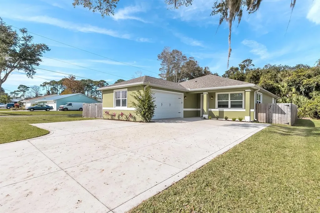 131 Thomas Avenue Edgewater FL 32132