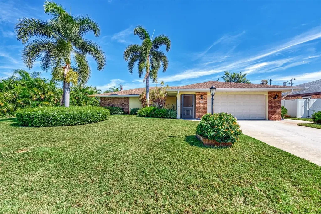 282 Dorchester Drive Venice FL 34293