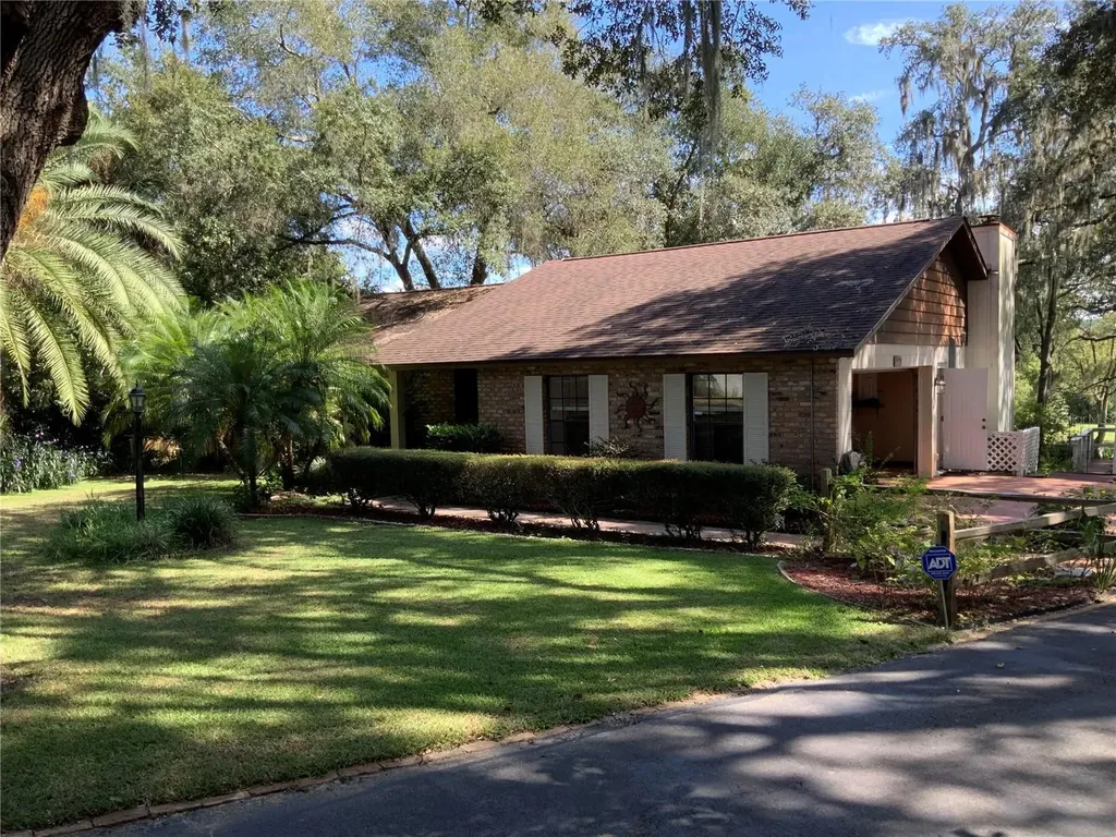 19838 Eldorado Drive Eustis FL 32736