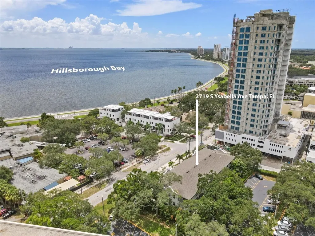 2719 S Ysabella Avenue Tampa FL 33629