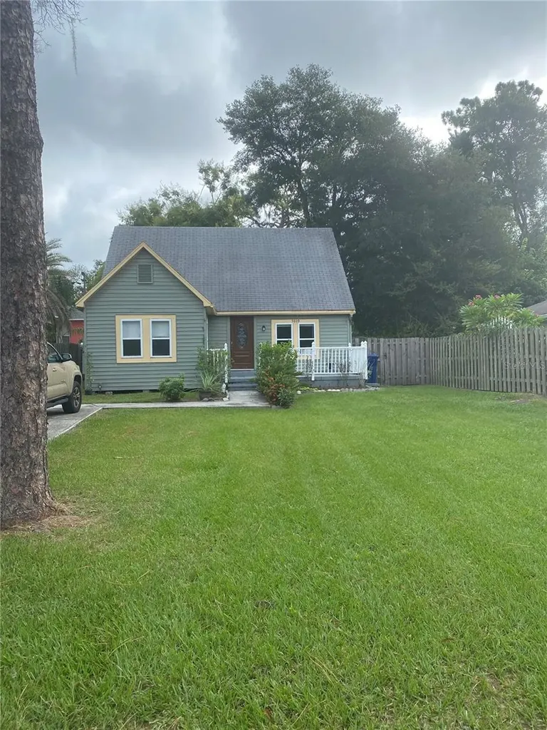 5809 N 15th Street Tampa FL 33610