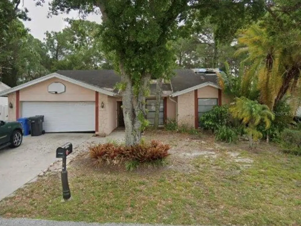 8205 Pennywell Place Tampa FL 33615