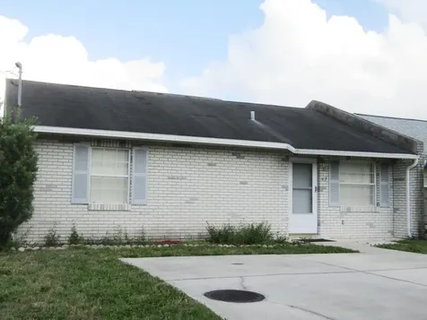 1413 Thousand Roses Drive S Lake Wales FL 33853