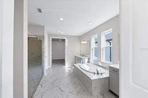 5805 Millennium Silver Court Sarasota FL 34238