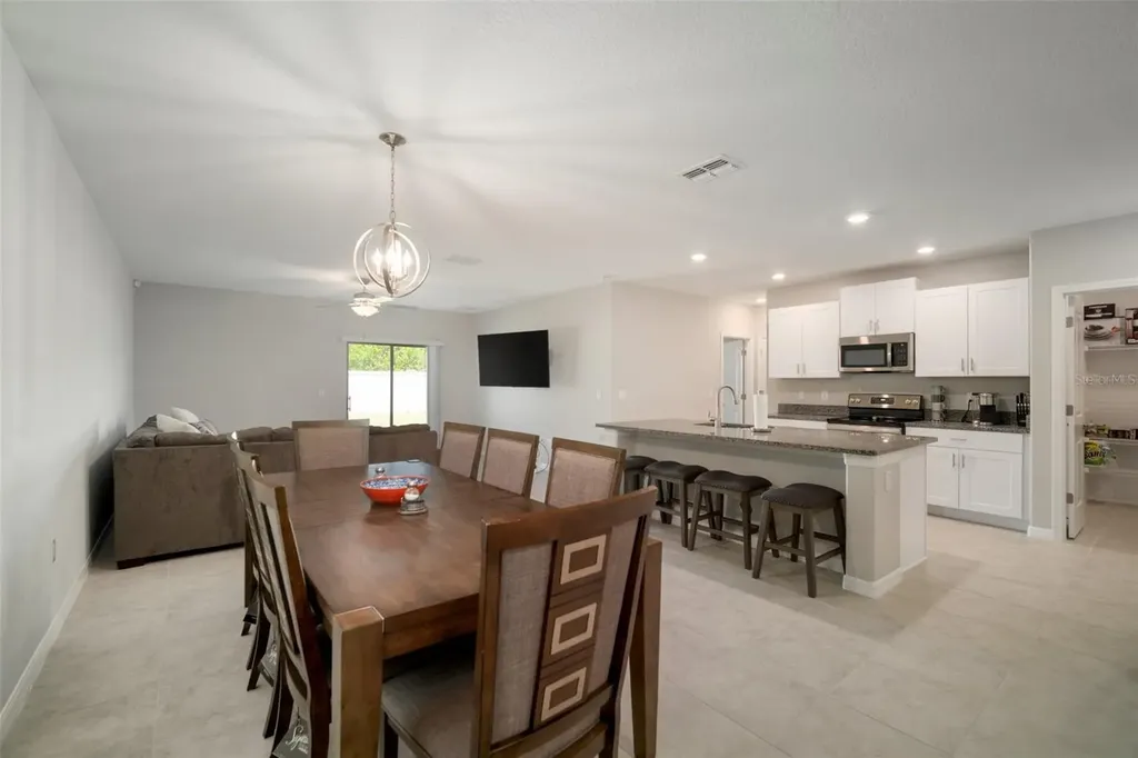 6980 King Creek Drive Sun City Center FL 33573
