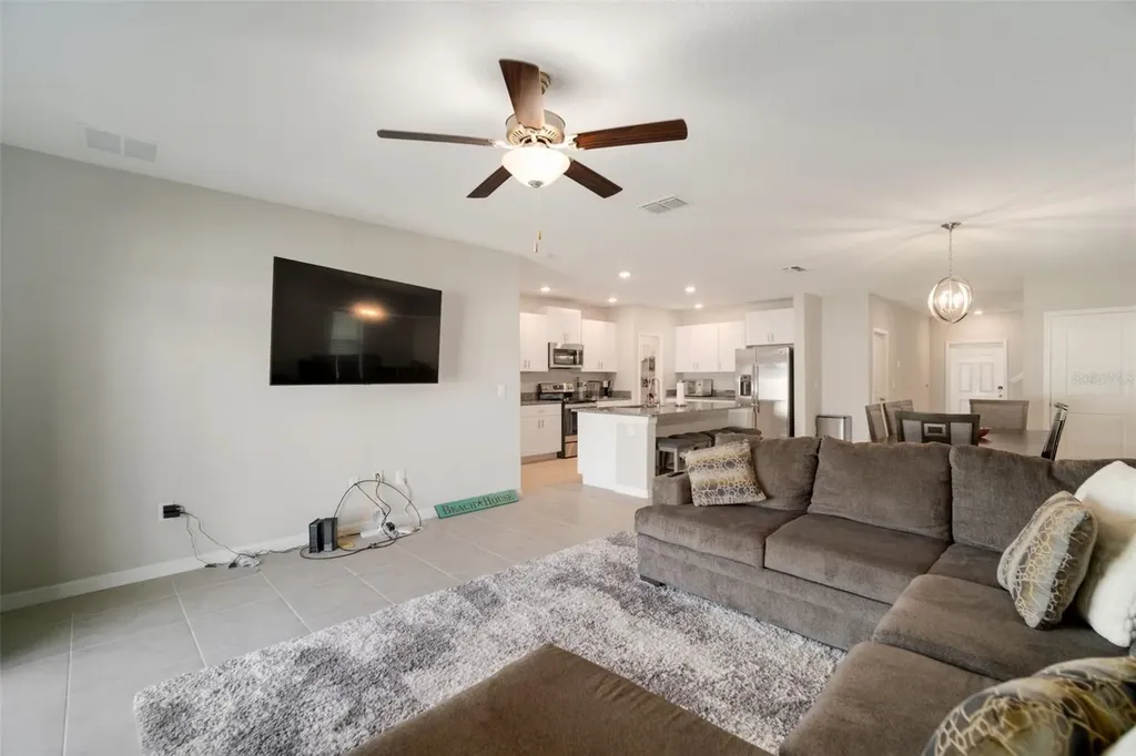 6980 King Creek Drive Sun City Center FL 33573