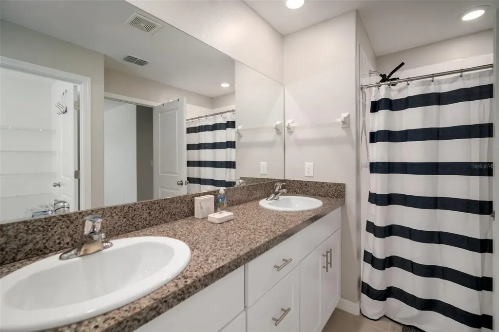 6980 King Creek Drive Sun City Center FL 33573