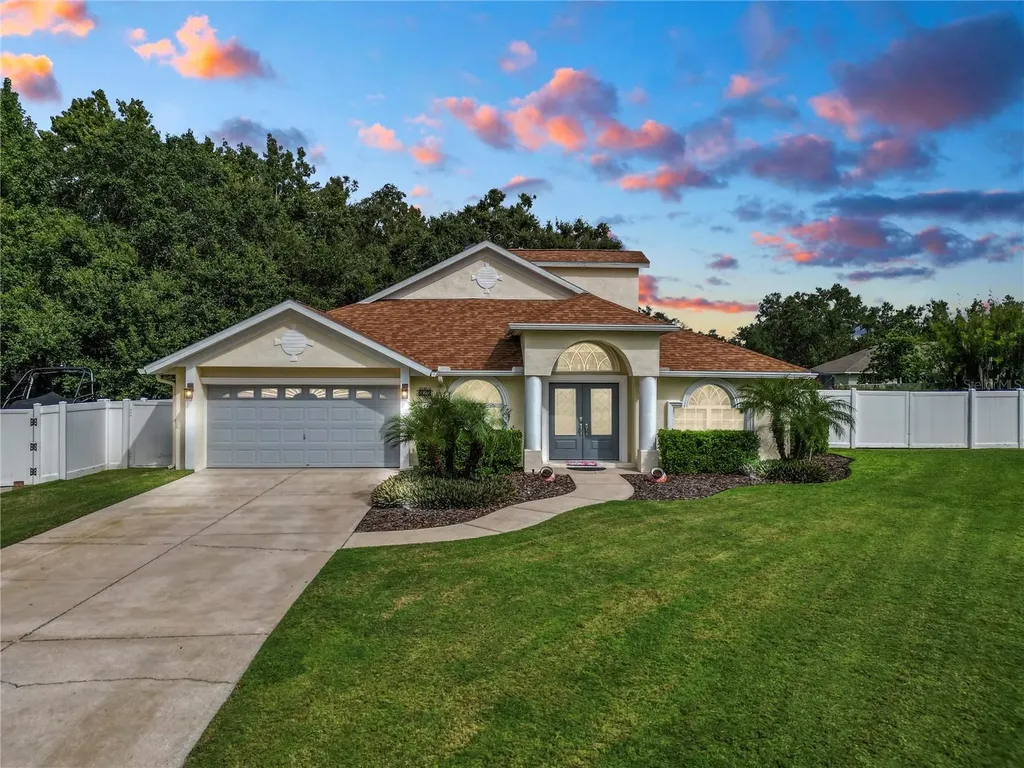 320 Osprey Landing Way Lakeland FL 33813