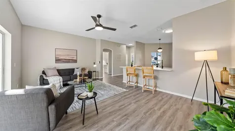 745 Jaybee Avenue Davenport FL 33897