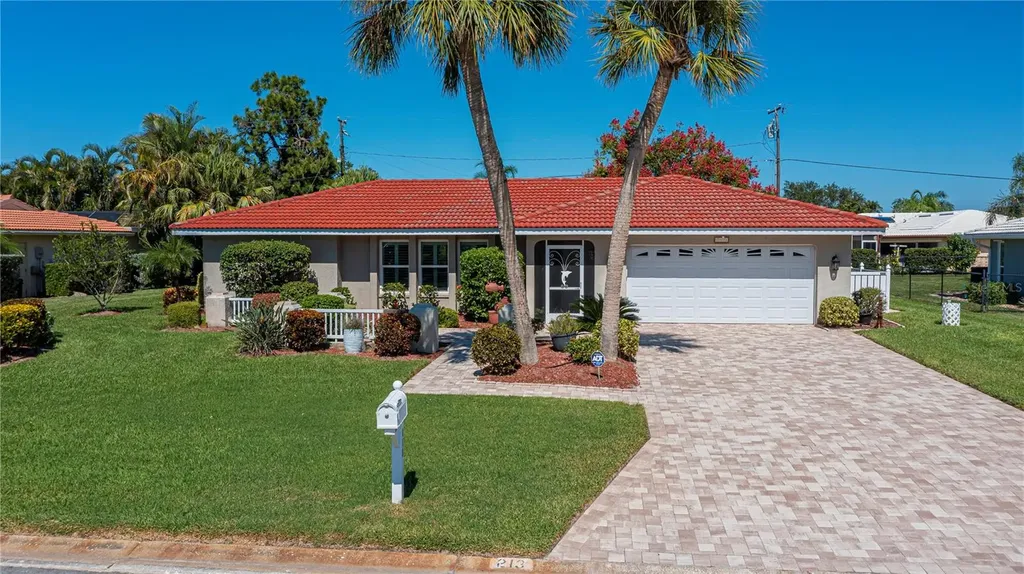 213 Chardin Drive Nokomis FL 34275
