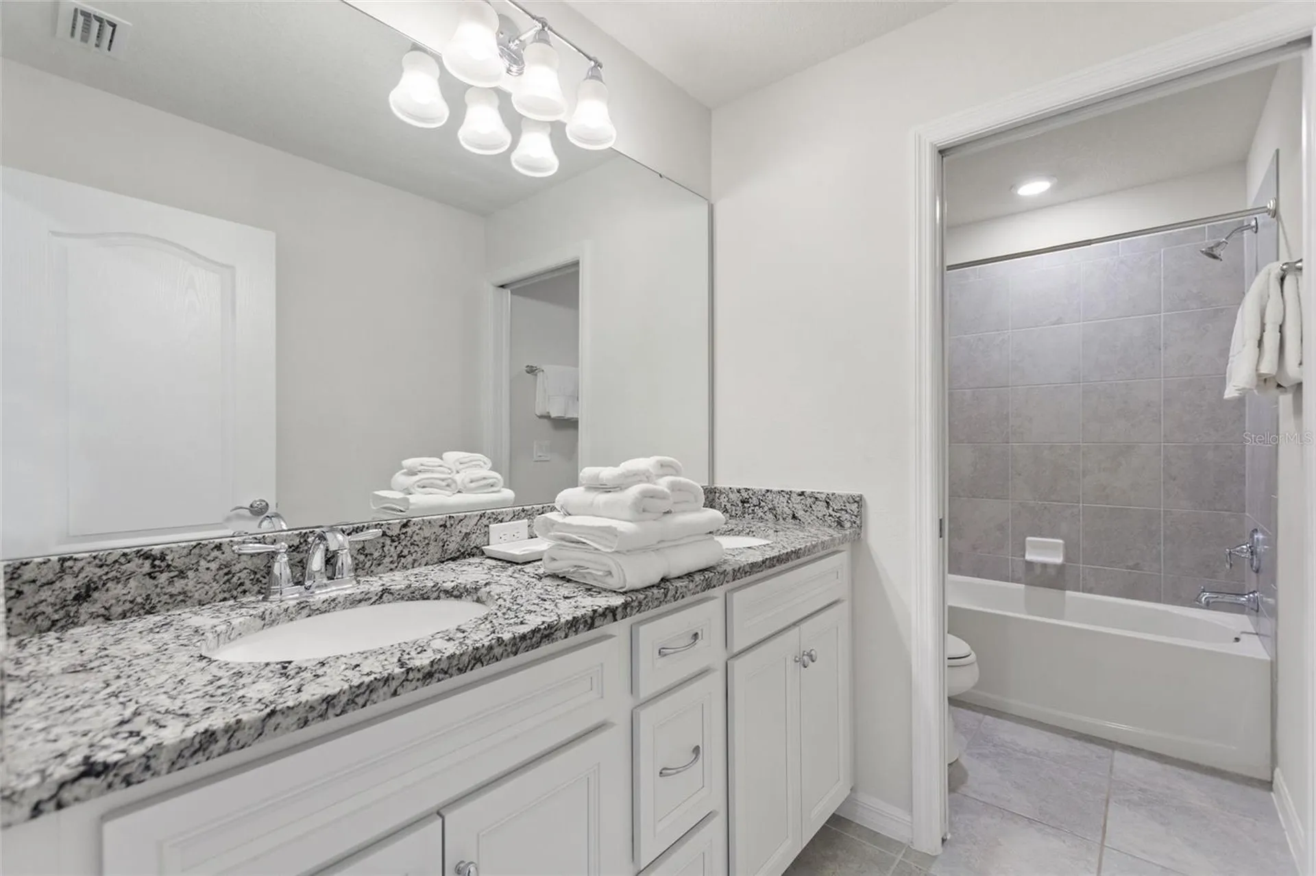 7380 Oakmoss Loop Davenport FL 33837
