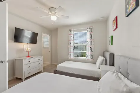 7380 Oakmoss Loop Davenport FL 33837
