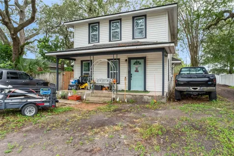 3187 66th Avenue N St Petersburg FL 33702