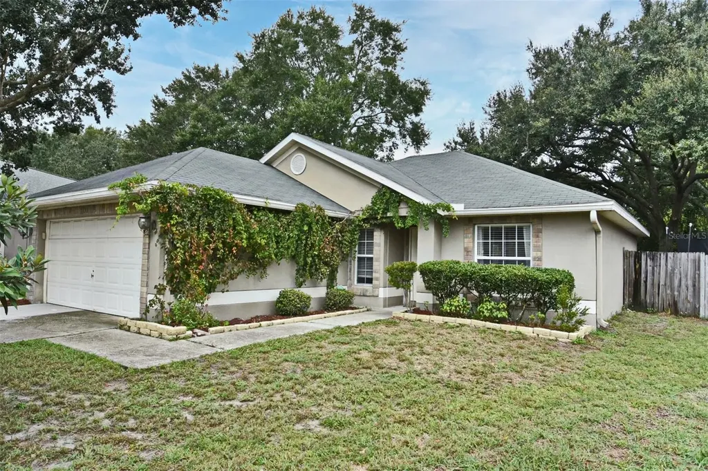 1055 Pineview Court Apopka FL 32712