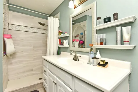 1055 Pineview Court Apopka FL 32712
