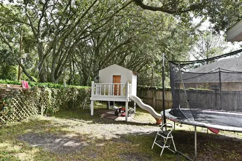 1055 Pineview Court Apopka FL 32712