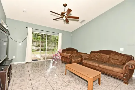 1055 Pineview Court Apopka FL 32712