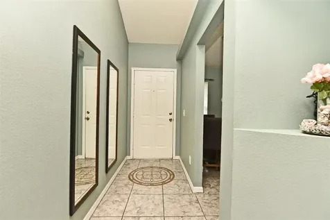 1055 Pineview Court Apopka FL 32712