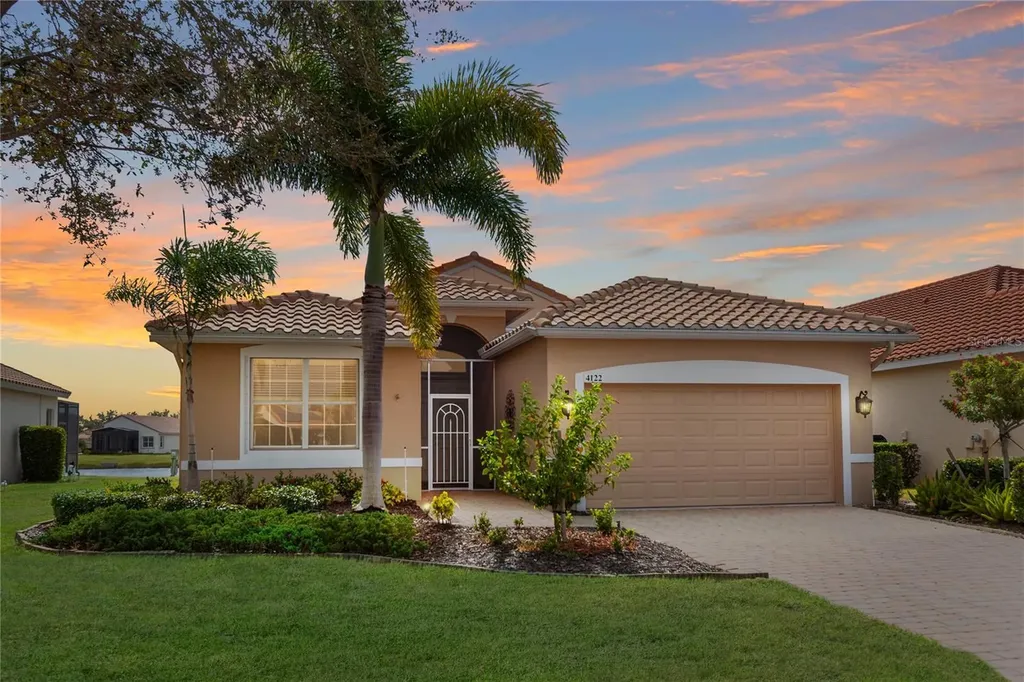 4122 66th Place E Sarasota FL 34243