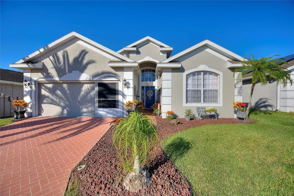 215 Ridge View Drive Davenport FL 33837