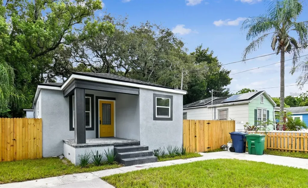 908 E Cayuga Street Tampa FL 33603