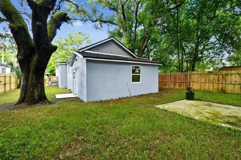 908 E Cayuga Street Tampa FL 33603